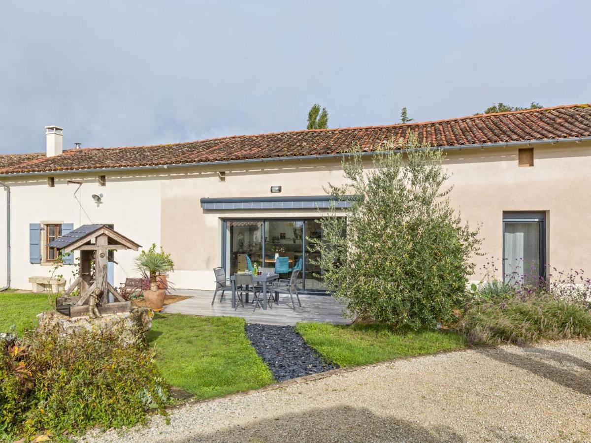 La Marceline Gite Confort Et Nature Chef-Boutonne Exterior foto